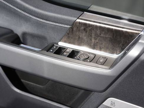 Used 2024 Ford F250 Lariat w/ Lariat Ultimate Package image 29