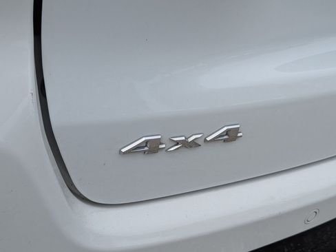 Used 2023 Jeep Compass Limited w/ Elite Group image 17