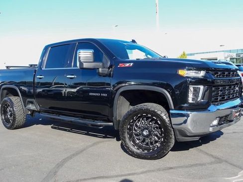 Used 2021 Chevrolet Silverado 2500 LTZ image 5