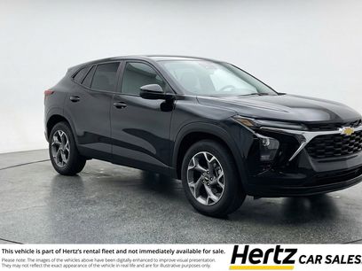 Used 2025 Chevrolet Trax LT