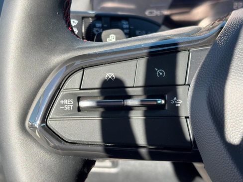 New 2026 Chevrolet Equinox EV RS image 13