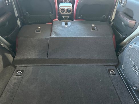 Used 2024 Jeep Wrangler Unlimited Rubicon 392 image 18