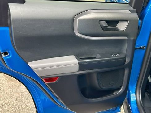 Used 2025 Ford Bronco Sport Badlands image 14