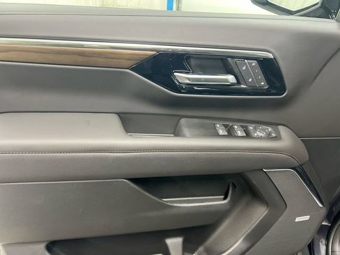 New 2026 Chevrolet Tahoe High Country AWD/4WD image 22