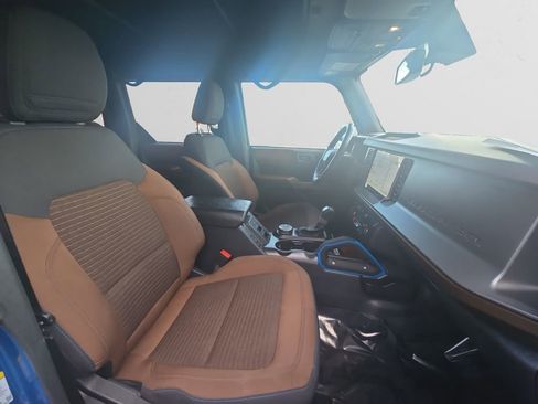 Used 2022 Ford Bronco Outer Banks image 17