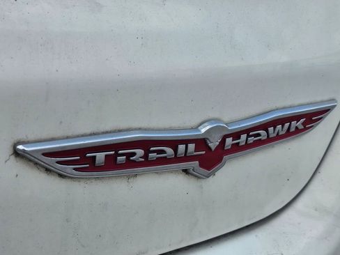 Used 2019 Jeep Compass Trailhawk AWD/4WD image 19