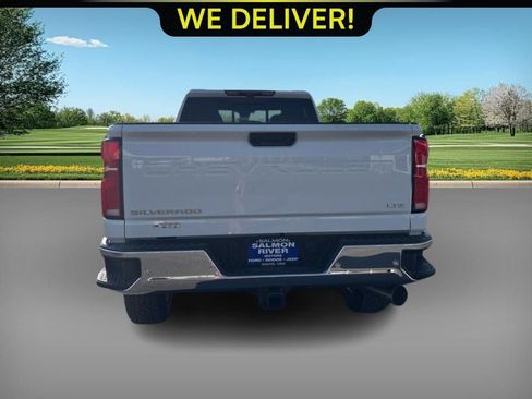New 2025 Chevrolet Silverado 3500 LTZ w/ LTZ Premium Package AWD/4WD image 6