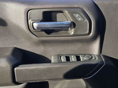 Used 2024 Chevrolet Silverado 1500 Custom Trail Boss image 27