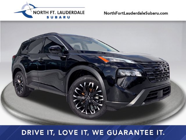 Used 2026 Nissan Rogue Dark Armor FWD image 1