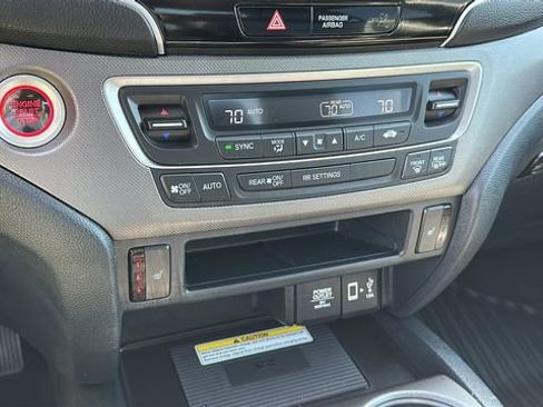 Used 2023 Honda Ridgeline RTL-E image 19