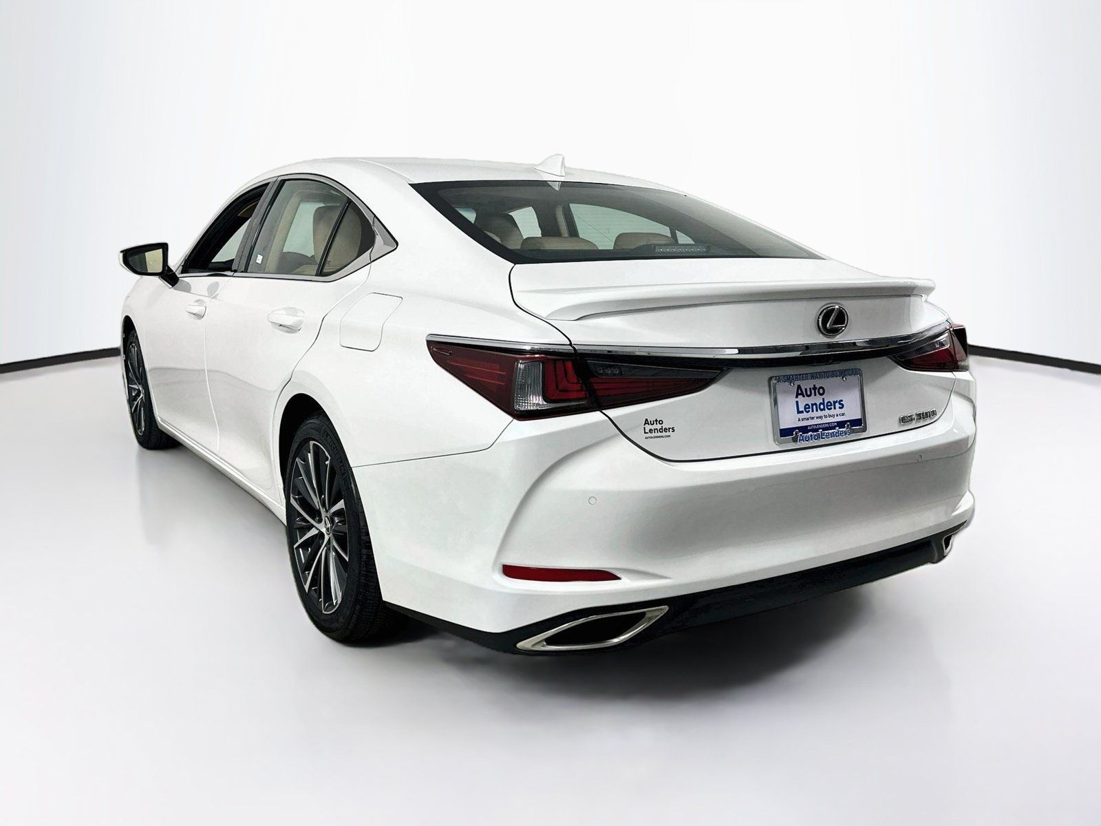 Used 2023 Lexus ES 350 w/ Premium Package FWD image 7