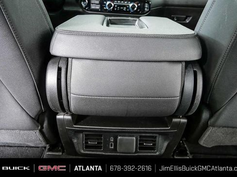 Certified 2025 GMC Sierra 1500 SLT AWD/4WD image 17