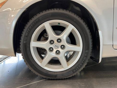 Used 2003 Nissan Altima 3.5 SE FWD image 33