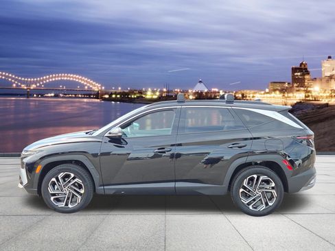 Certified 2026 Hyundai Tucson Limited AWD/4WD image 2