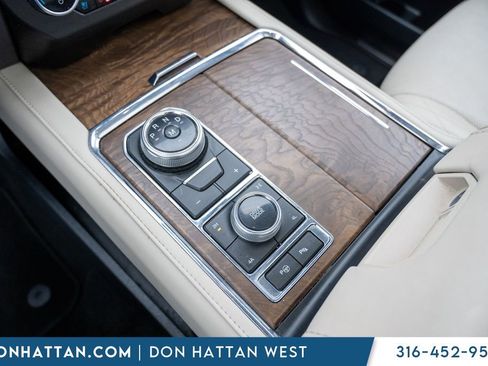 Used 2019 Ford Expedition Platinum AWD/4WD image 14