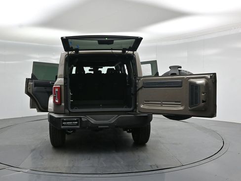 New 2026 Ford Bronco Outer Banks image 31