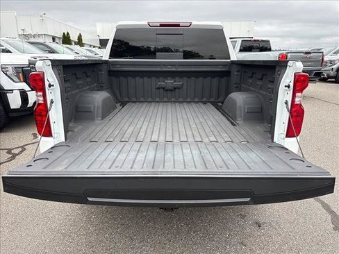 Certified 2025 Chevrolet Silverado 1500 LT AWD/4WD image 22