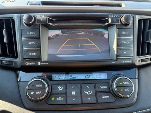 Used 2016 Toyota RAV4 XLE AWD/4WD image 26
