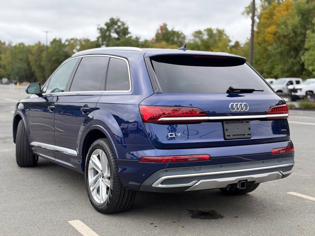 Used 2023 Audi Q7 2.0T Premium w/ Convenience Package AWD/4WD image 4