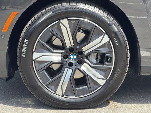 Used 2026 BMW iX xDrive45 AWD/4WD image 38