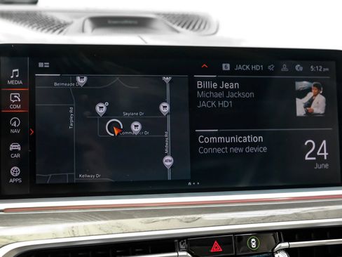 Used 2020 BMW X7 M50i w/ Dynamic Handling Package AWD/4WD image 25