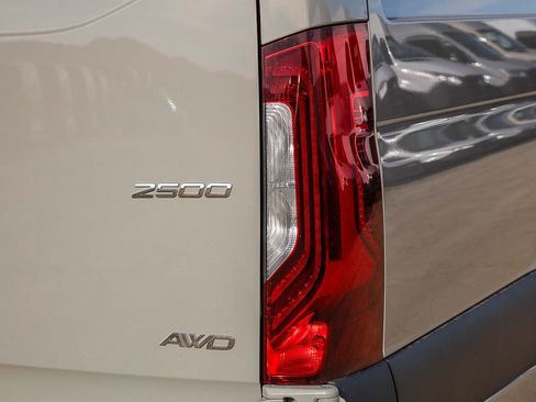 New 2026 Mercedes-Benz Sprinter 2500 image 9