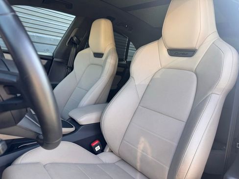 Used 2024 Porsche Macan Turbo Electric image 5