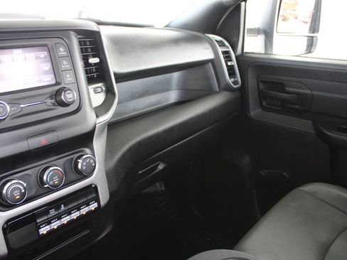 Used 2024 RAM 2500 Tradesman RWD image 30