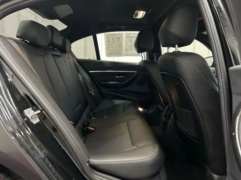 Used 2017 BMW 330i xDrive Sedan image 13