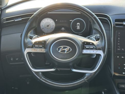 Used 2024 Hyundai Tucson Limited FWD image 12