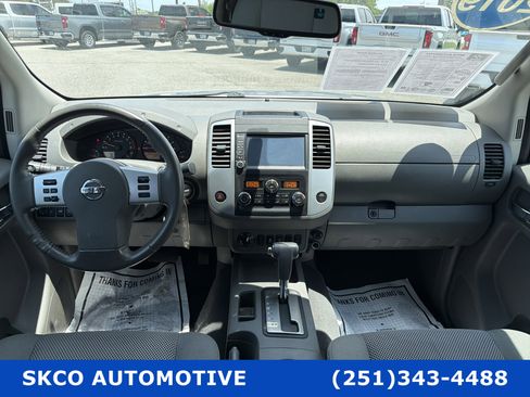 Used 2019 Nissan Frontier SV w/ Value Truck Package AWD/4WD image 15