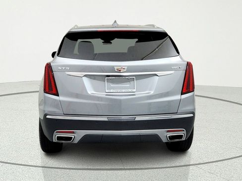 Used 2025 Cadillac XT5 Premium Luxury w/ LPO, Floor Liner Package FWD image 4