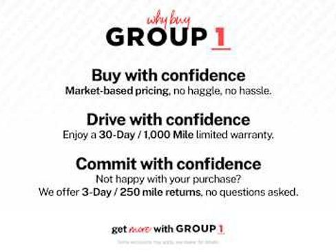 Used 2023 Chevrolet Bolt EUV LT w/ Comfort Package image 32