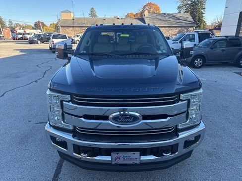 Certified 2017 Ford F250 Lariat w/ Chrome Package image 4