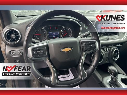 Used 2020 Chevrolet Blazer LT image 23
