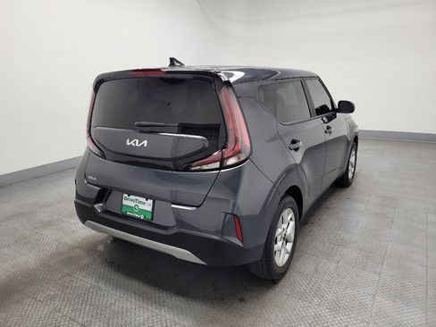 Used 2024 Kia Soul S image 9