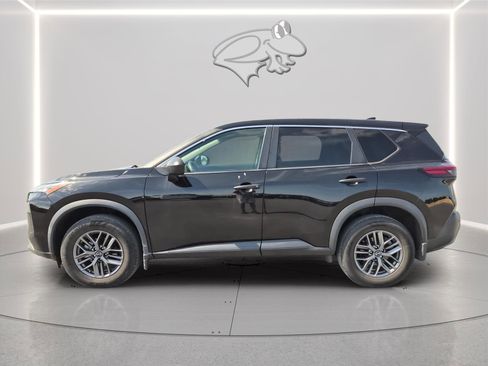 Used 2022 Nissan Rogue S AWD/4WD image 2