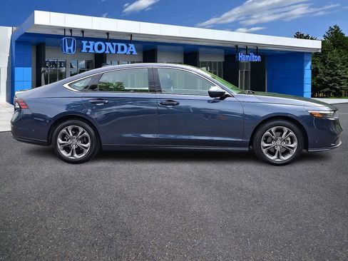 Certified 2023 Honda Accord EX image 25