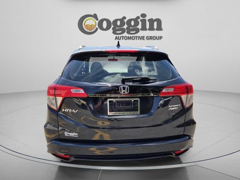 Used 2019 Honda HR-V Sport image 4