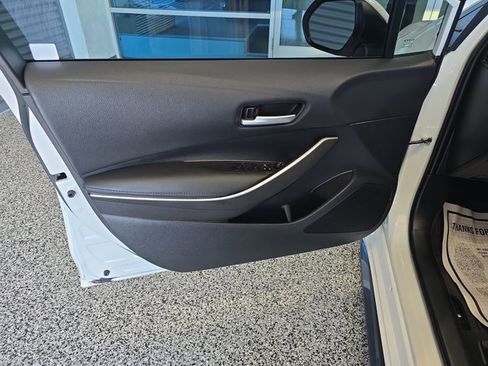 Used 2021 Toyota Corolla SE image 5