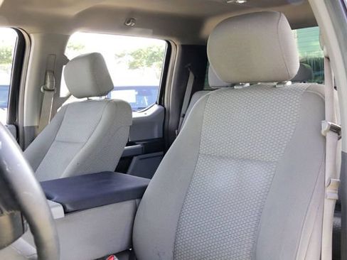 Used 2017 Ford F150 XLT w/ Equipment Group 301A Mid RWD image 11