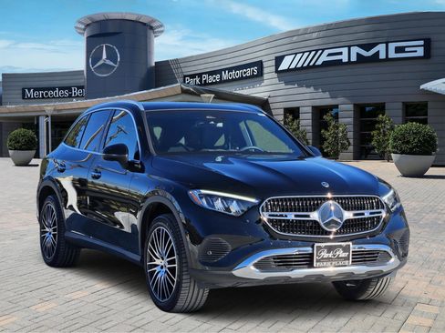 Certified 2023 Mercedes-Benz GLC 300 GLC 300 image 2