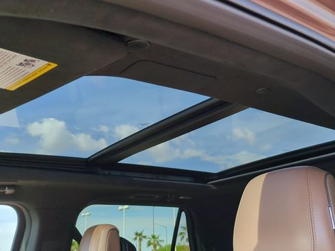 Used 2025 Lincoln Navigator L Black Label image 15