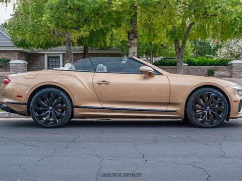 Used 2026 Bentley Continental GTC image 9