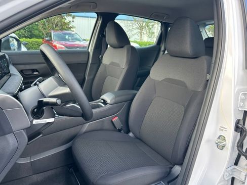 New 2026 Nissan Kicks S FWD image 19
