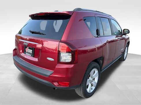 Used 2017 Jeep Compass Latitude image 7