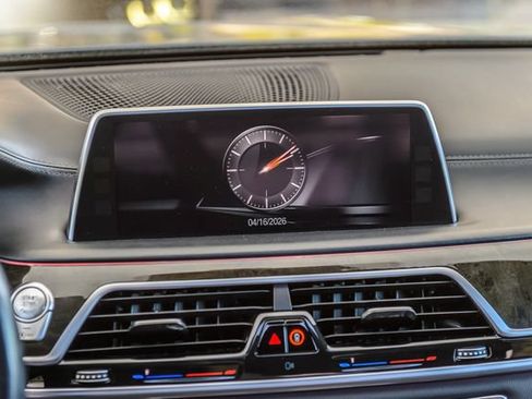 Used 2016 BMW 740i RWD image 28