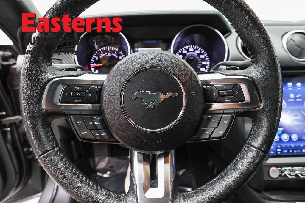 Used 2019 Ford Mustang Coupe RWD image 12