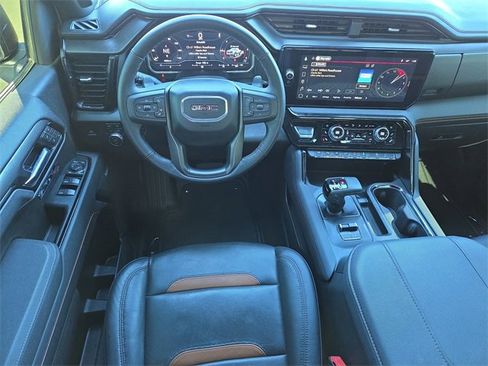Used 2025 GMC Sierra 1500 AT4 w/ AT4 Premium Package image 12