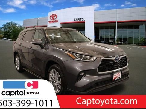 Used 2023 Toyota Highlander Limited AWD/4WD image 1